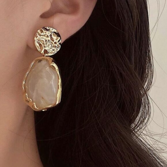 Abstract Resin Drop Earrings - Picture 4 of 5